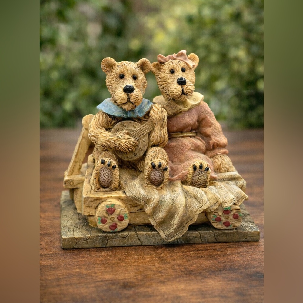 Vintage Bear Couple On Wagon With Banjo 4x4x3” - Picture 1 of 8
